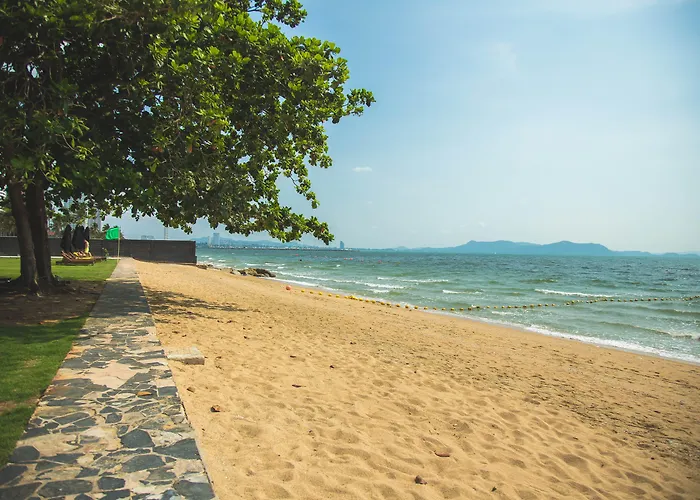 Ana Anan Resort & Villas Pattaya Na Chom Thian
