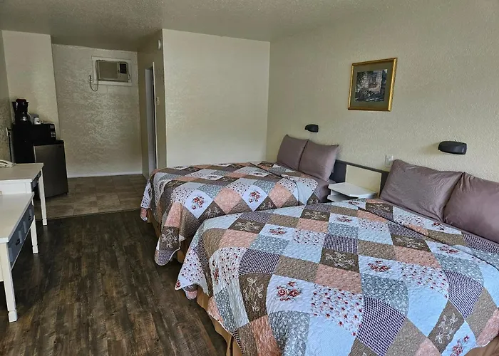 Granby River Inn & Suites Grand Forks