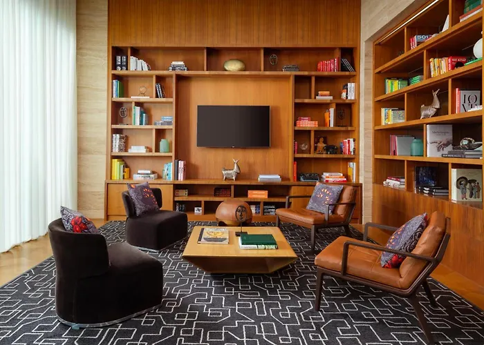 Sheraton Baku Intourist