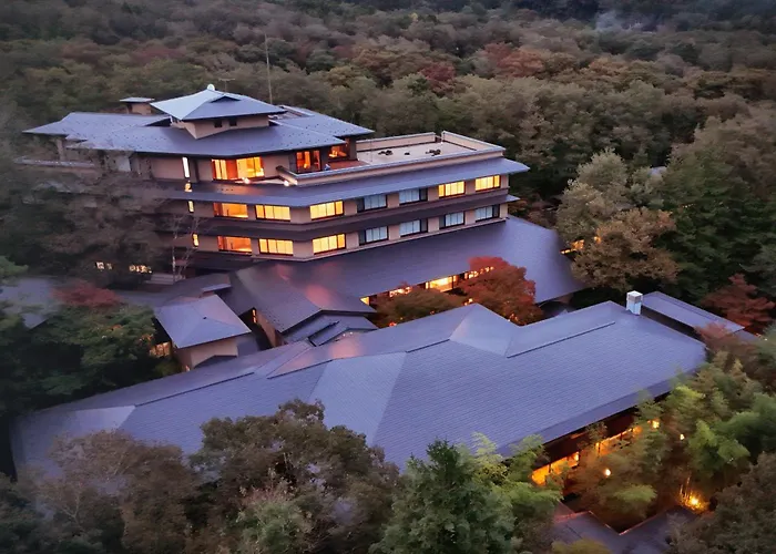 竹泉荘 Chikusenso Onsen Hotel Zao