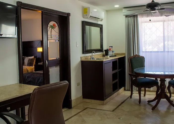 Wyndham Garden Los Mochis Plaza Inn