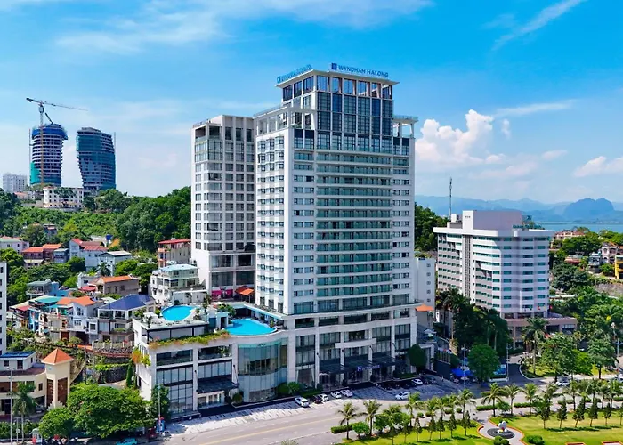Wyndham Legend Halong Hotel