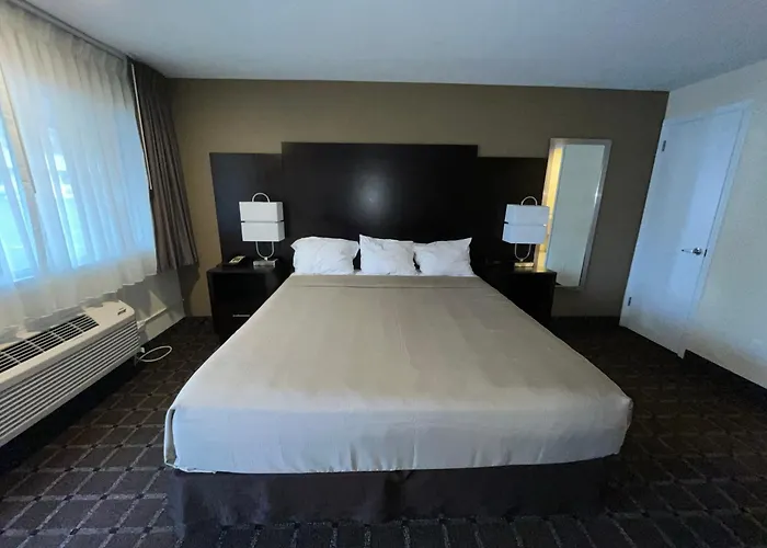 Oregon Trail Inn And Suites Lakeview