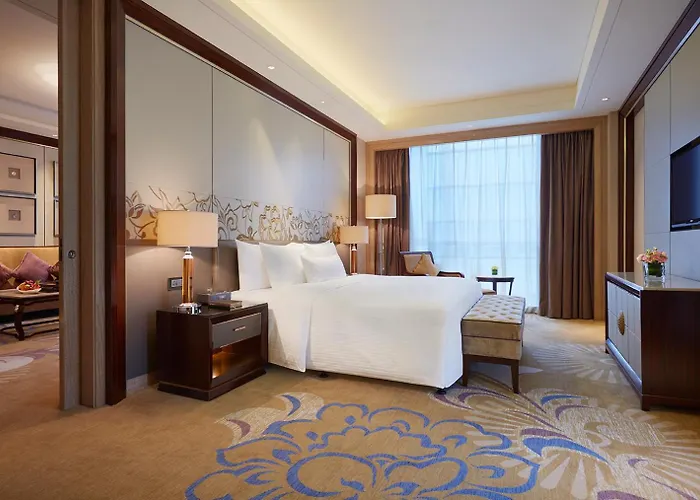 Wanda Realm Ningde Hotel