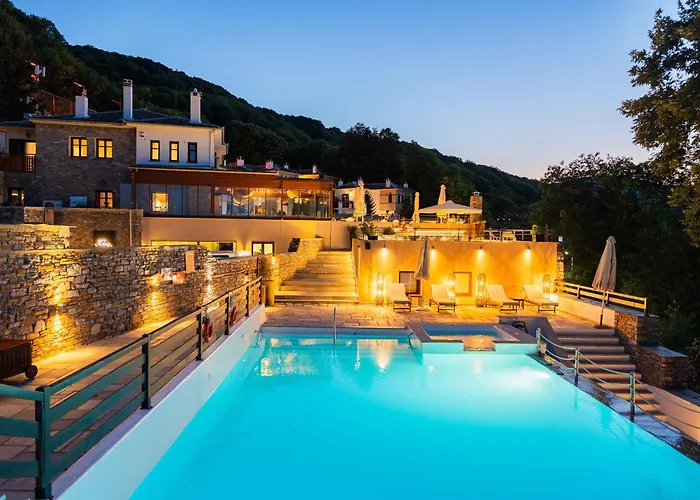 12 Months Resort & Spa Tsagarada