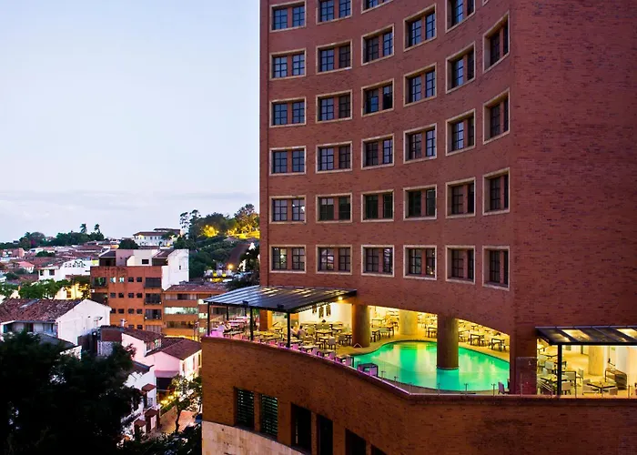Hotel Dann Carlton Cali