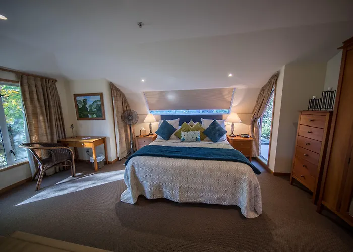 The Classic Villa Christchurch