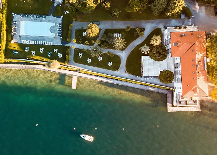 Hotel Bella Riva Gardone Riviera
