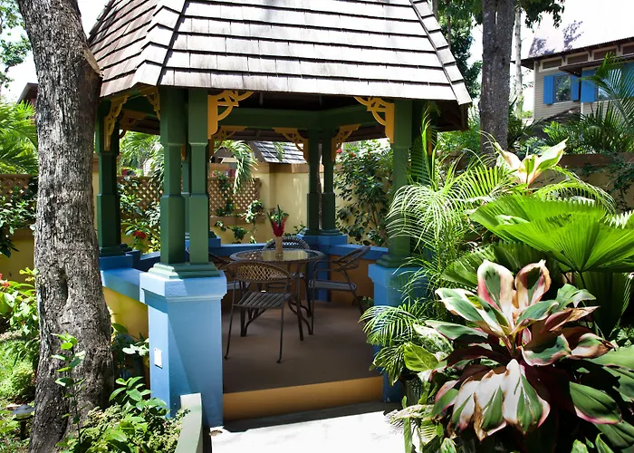 Hermosa Cove Villa Resort & Suites Ocho Rios