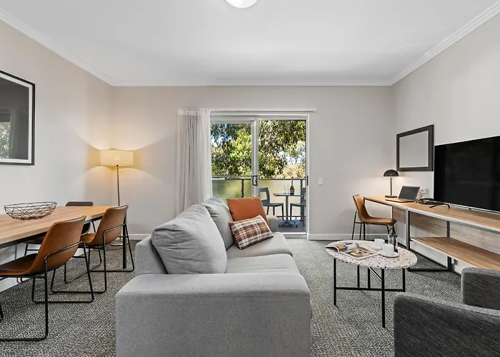 Quest Campbelltown Aparthotel