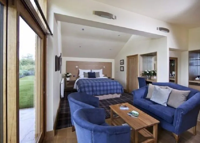 The Carpenters Arms Hotel Felixkirk