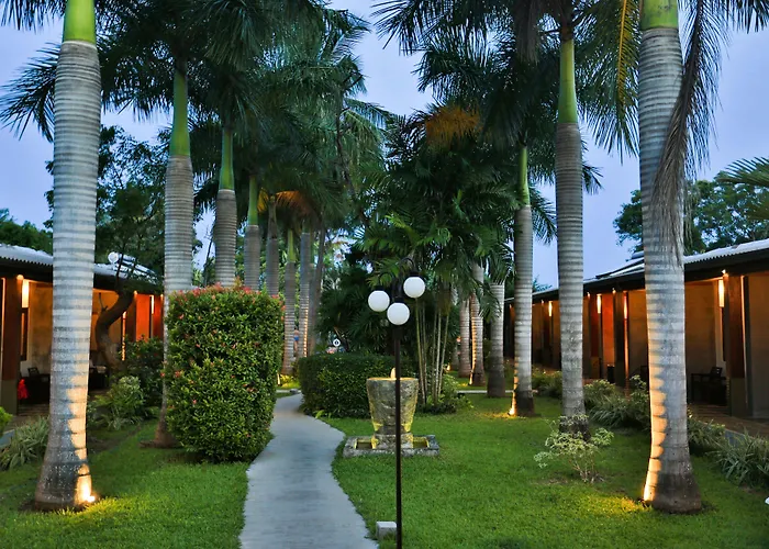 Chaarya Resort & Spa - Yala Tissamaharama