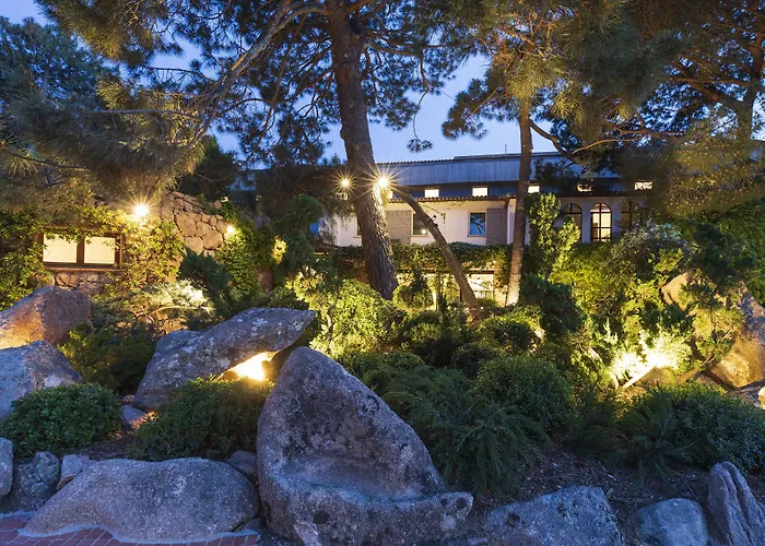 Grand Hotel De Cala Rossa & Spa Nucca