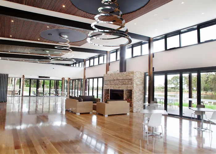 Eight Willows Retreat Yelverton