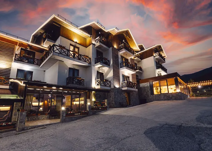 Crystal Hotel & Spa Bakuriani