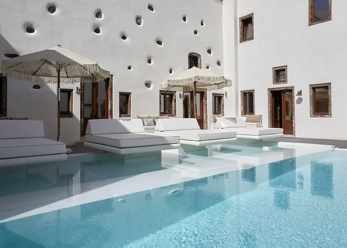 Winery Hotel 1870 Fira 