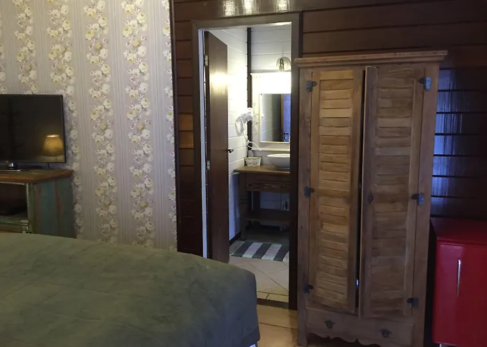 Confraria Colonial Hotel Boutique Mairinque