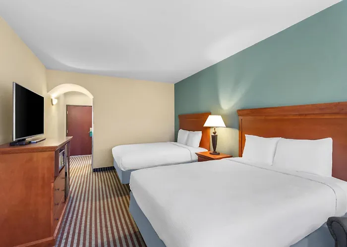 Quality Inn & Suites - Marlin