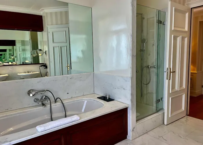 Hotel Des Trois Couronnes & Spa - The Leading Hotels Of The World Vevey