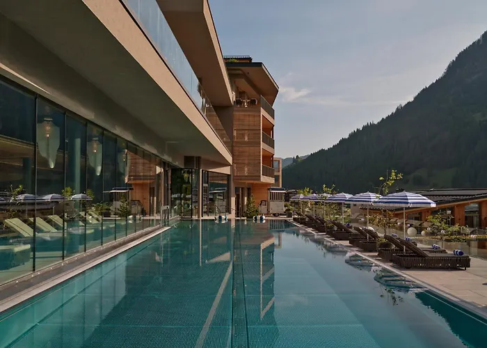 Das Edelweiss - Salzburg Mountain Resort Grossarl