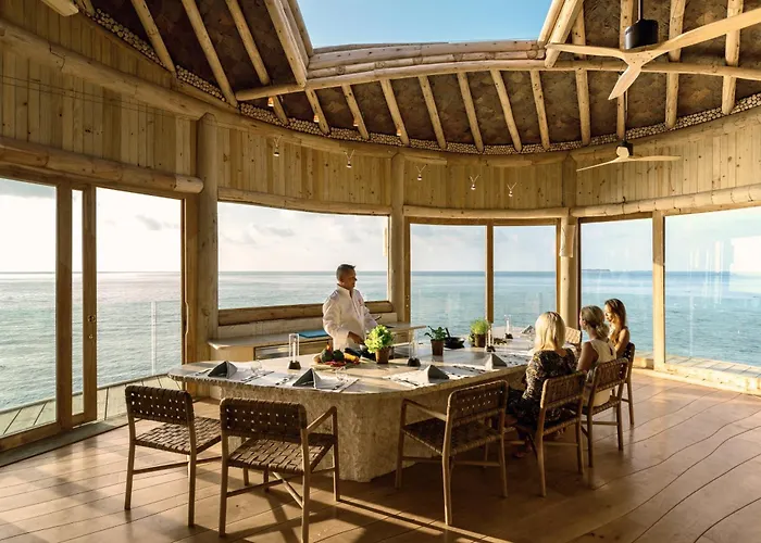 Soneva Fushi Hotel Eydhafushi