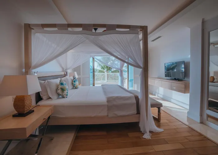 Hemingways Watamu Hotel