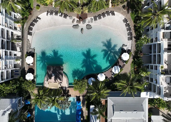 Peppers Beach Club & Spa Palm Cove