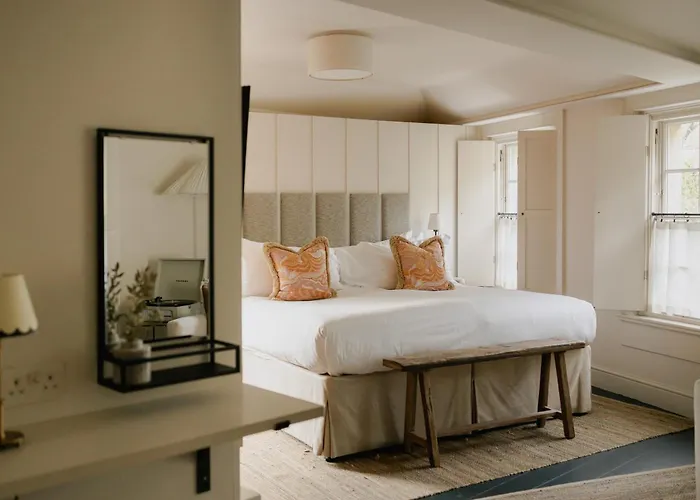 No 15 By Guesthouse, Bath
