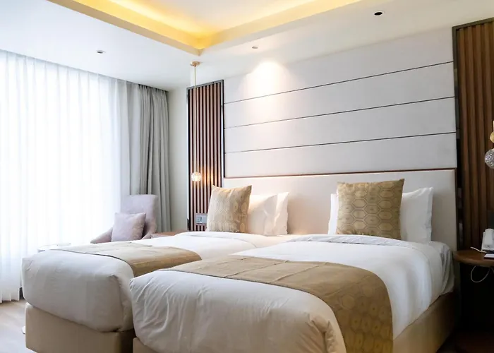 Ramada By Wyndham Cox'S Bazar Kolatoli Beach