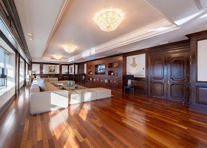 Radisson Montevideo Victoria Plaza Hotel