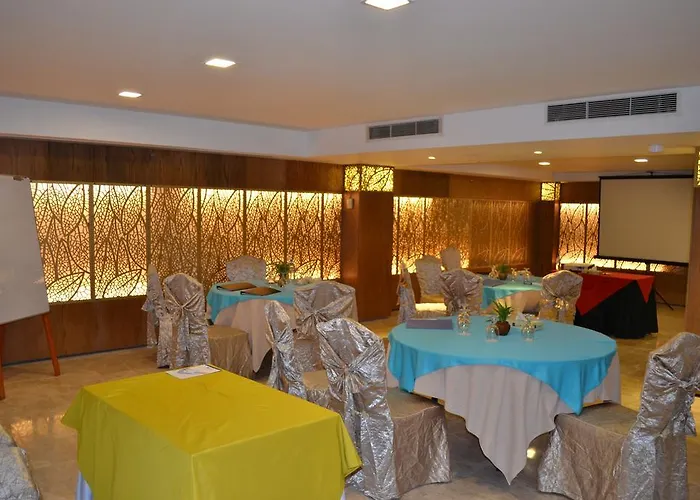 Lakeshore Hotel & Apartments Dhaka