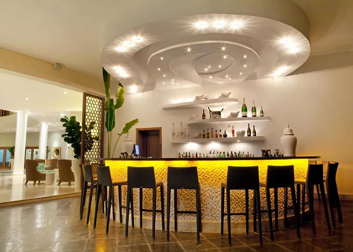 The Bannister Hotel & Yacht Club Samana