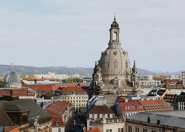 Relais & Chateaux Buelow Palais Dresden