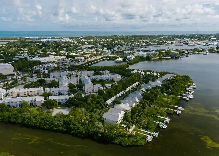 Casa Marina Key West, Curio Collection By Hilton Hotel